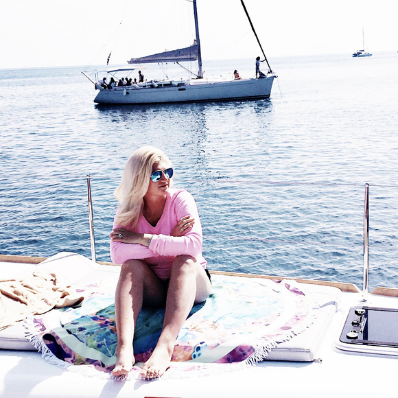 Meet your Posher, Danielle - Picture 6 of 8